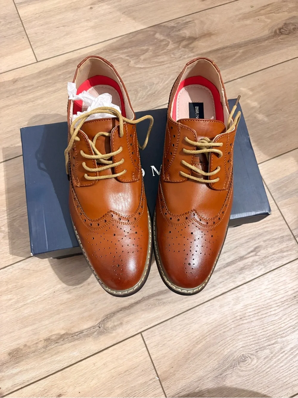 Men's Brown Leather Wingtip Derby Shoes - Classic Lace-Up Oxford Style